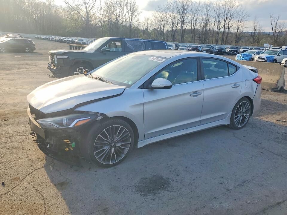 2018 HYUNDAI Elantra