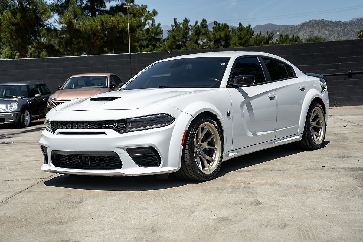 2023 DODGE Charger
