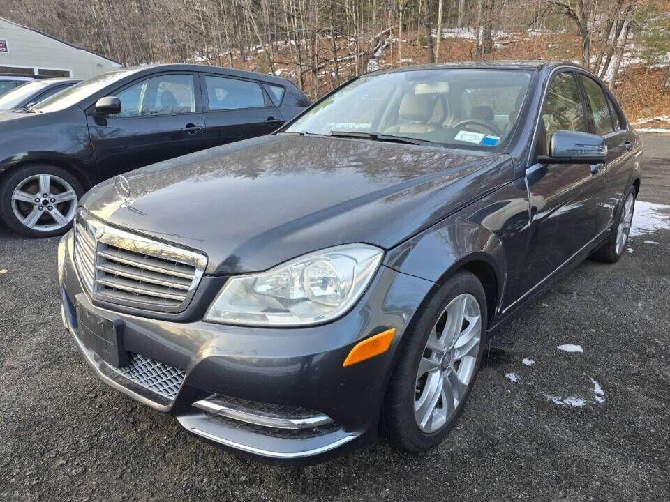 2014 MERCEDES-BENZ C-Class