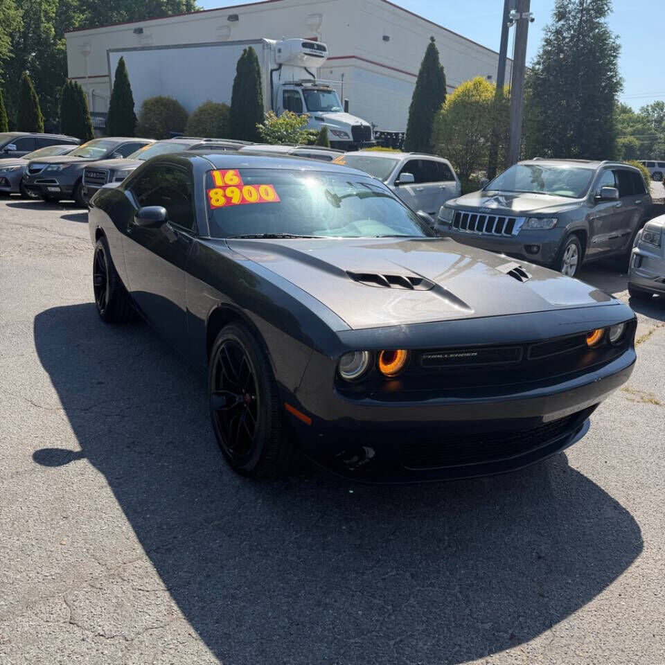 2016 DODGE Challenger