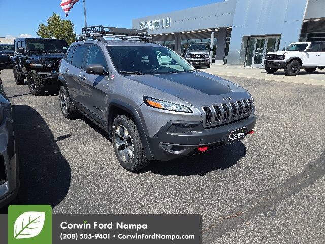 2018 JEEP Cherokee