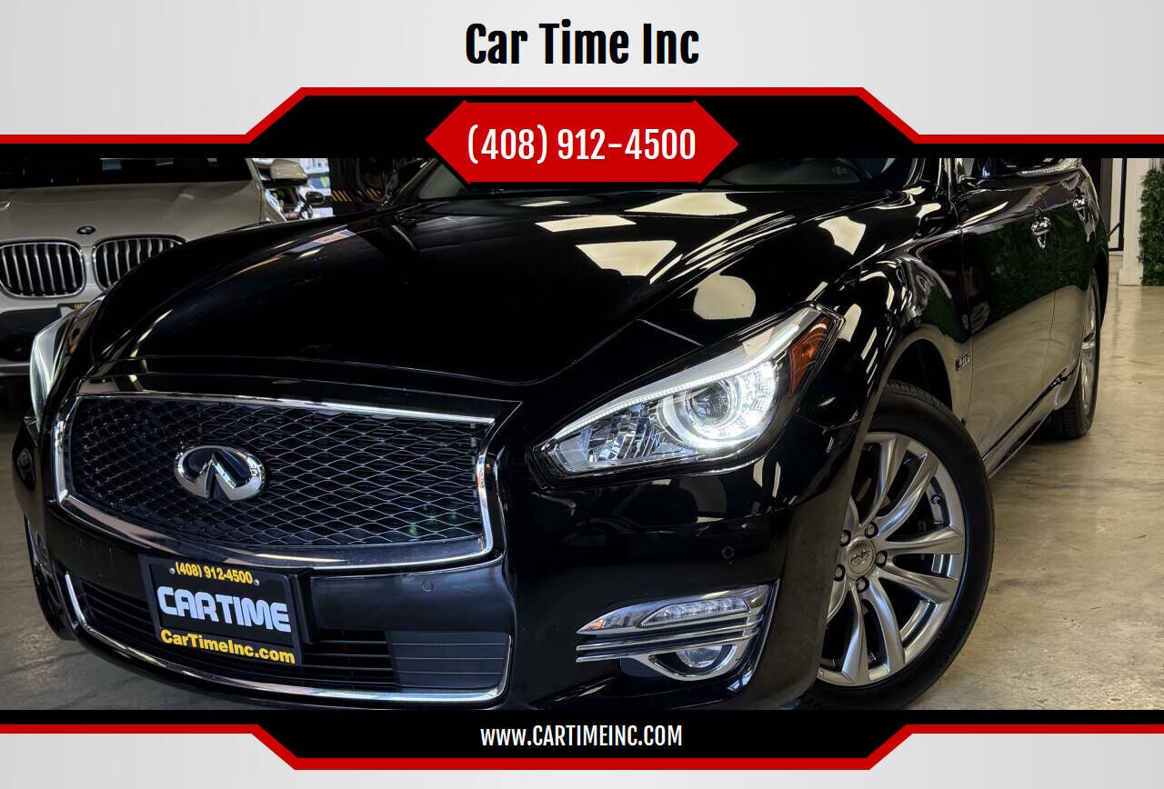 2017 INFINITI Q70