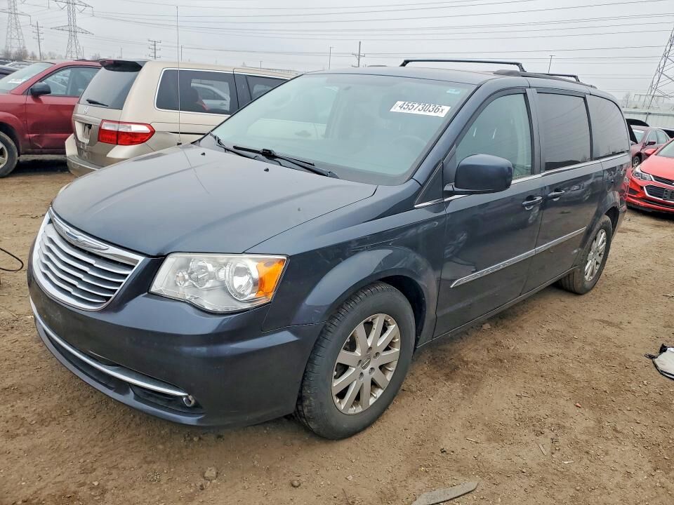 2014 CHRYSLER Town and Country