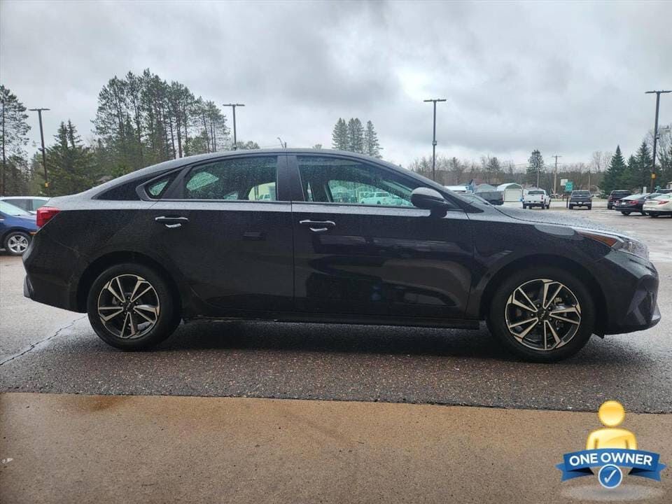 2024 KIA Forte