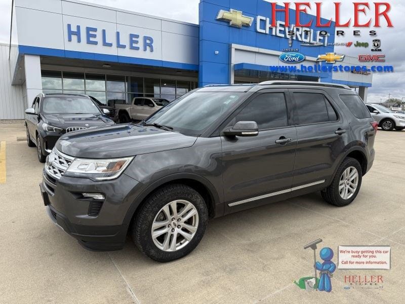 2018 FORD Explorer