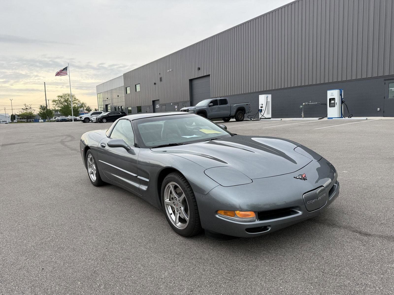 2004 CHEVROLET Corvette