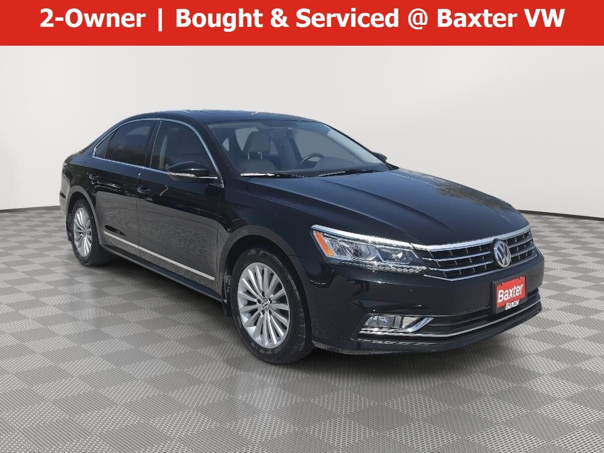 2016 VOLKSWAGEN Passat
