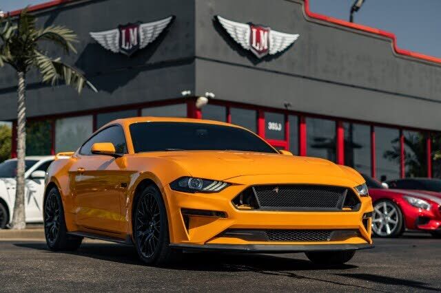 2019 FORD Mustang