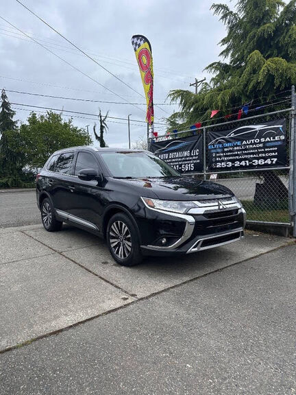 2019 MITSUBISHI Outlander