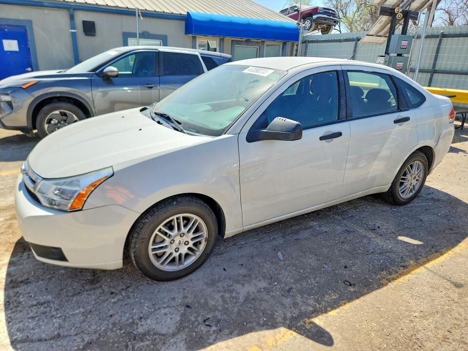 2010 FORD Focus