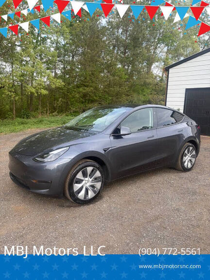 2023 TESLA Model Y