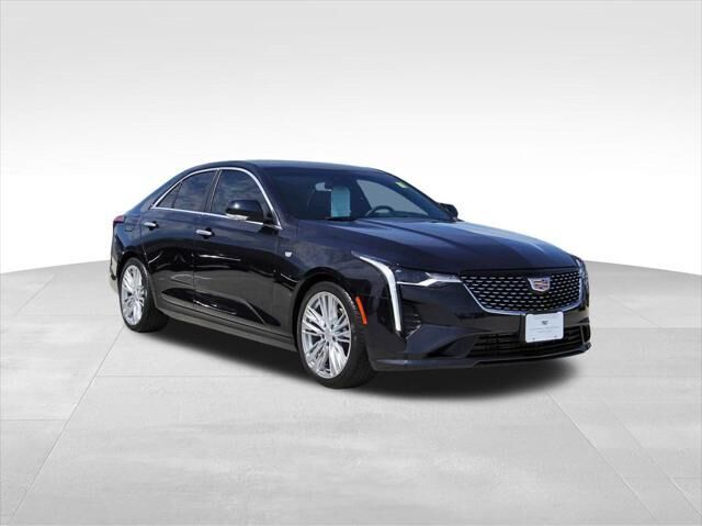 2021 CADILLAC CT4