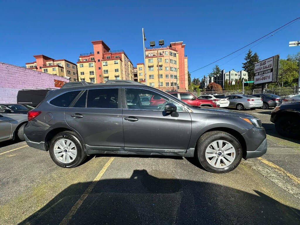 2018 SUBARU Outback