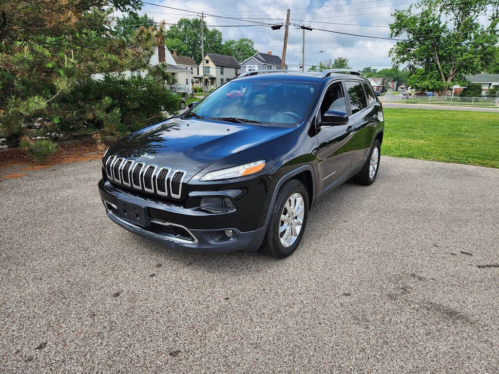 2017 JEEP Cherokee