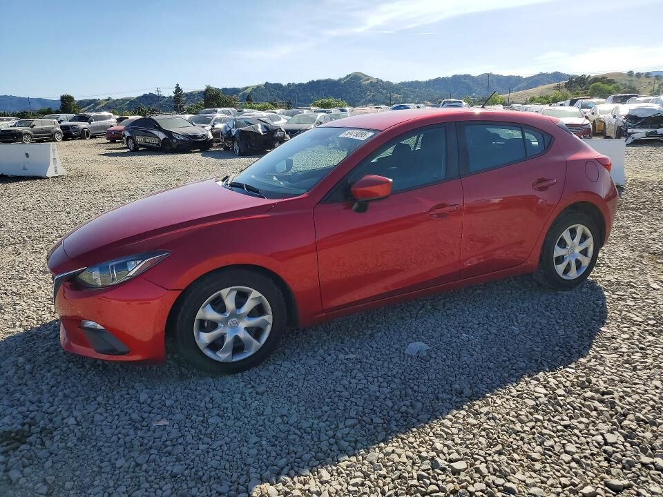 2016 MAZDA Mazda3