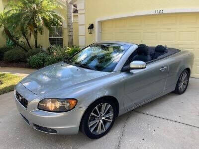 2010 VOLVO C70