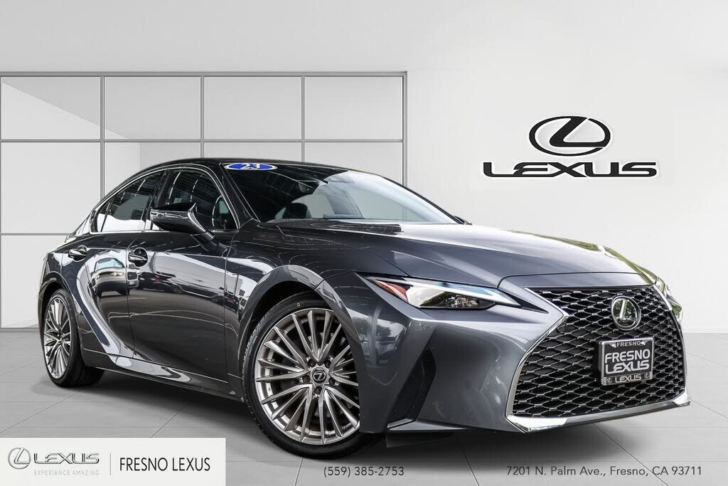 2023 LEXUS IS