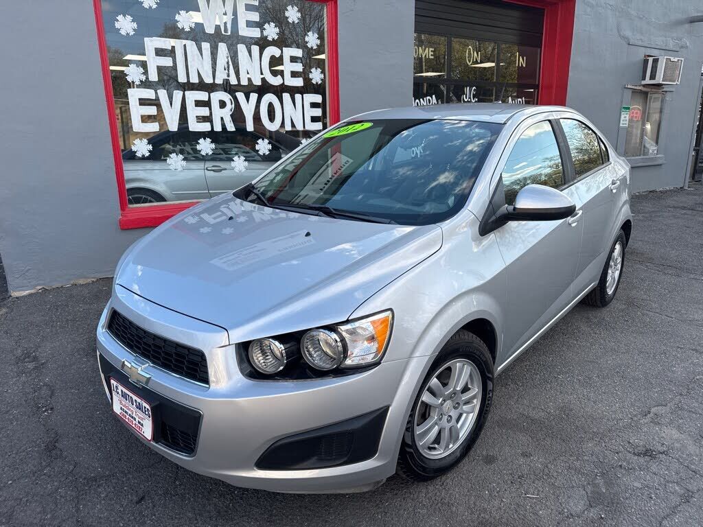 2012 CHEVROLET Sonic