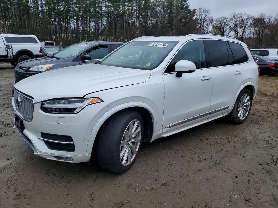 2016 VOLVO XC90