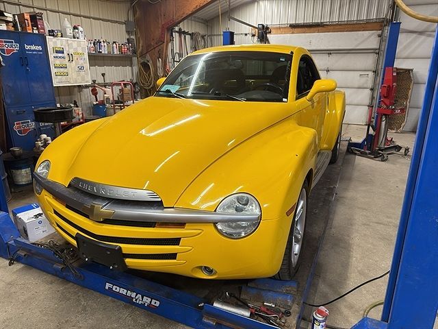 2003 CHEVROLET SSR