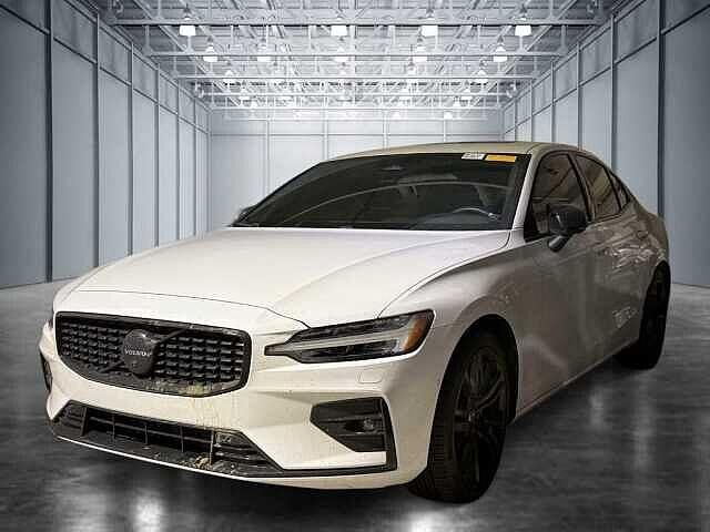 2023 VOLVO S60