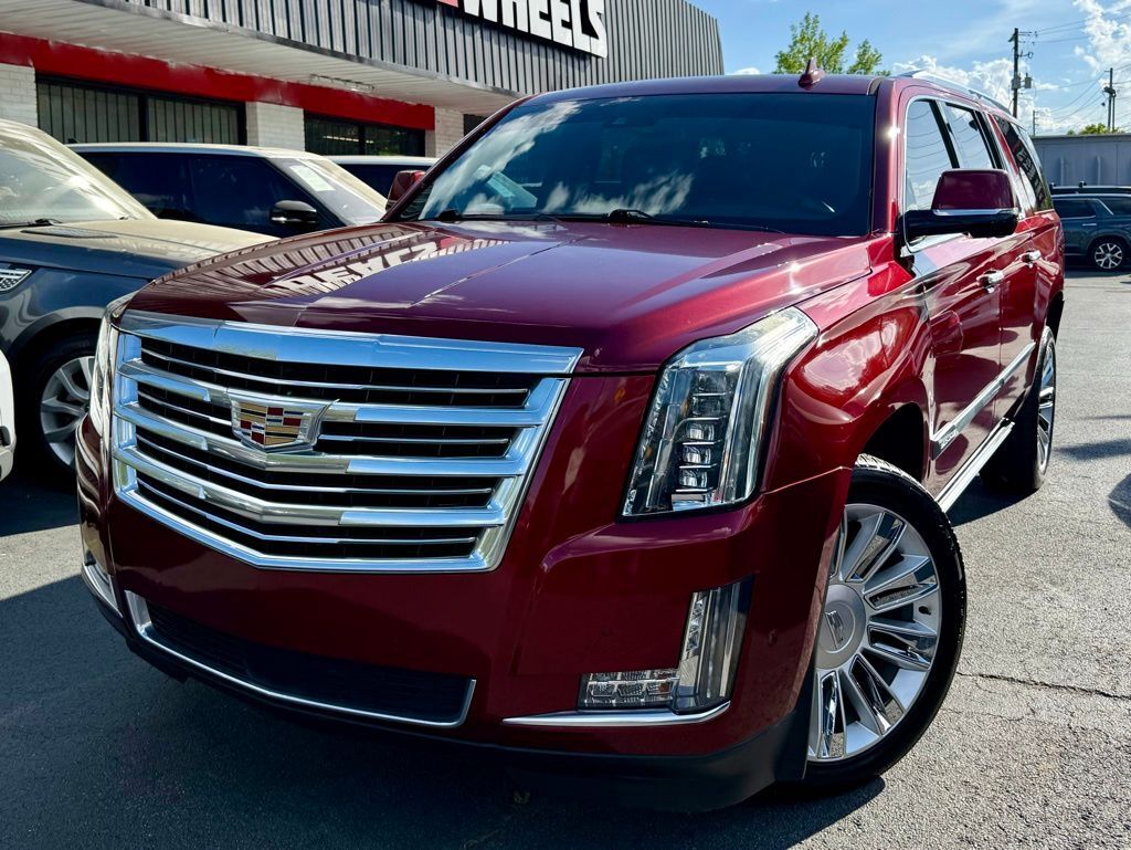 2018 CADILLAC Escalade ESV