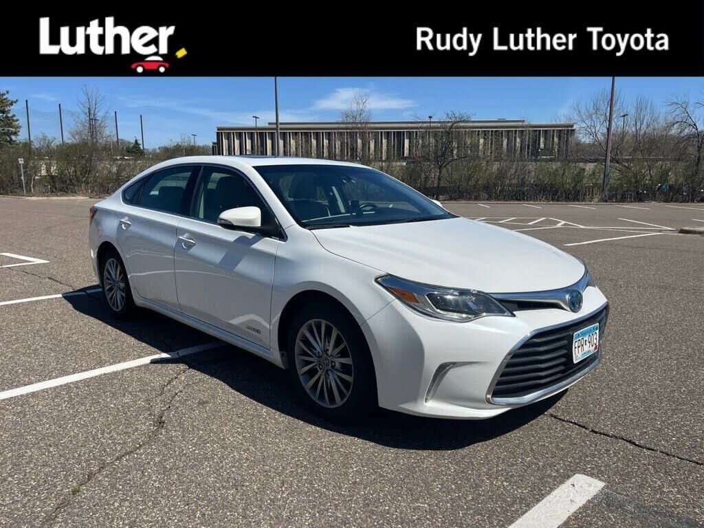 2016 TOYOTA Avalon