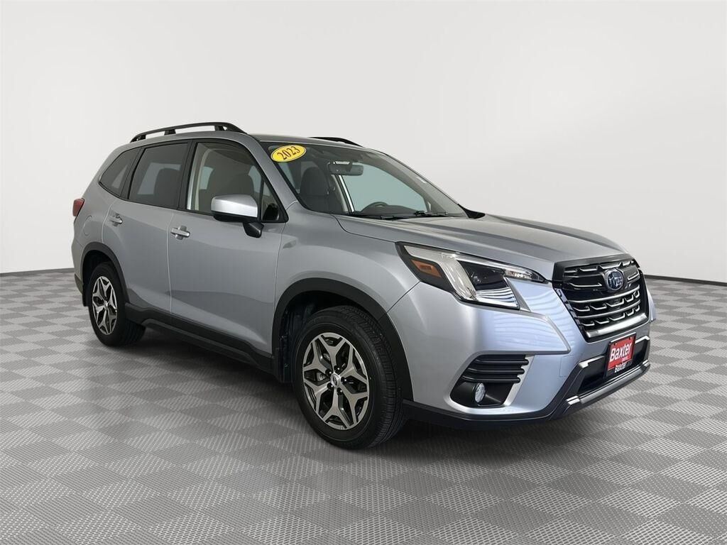 2023 SUBARU Forester