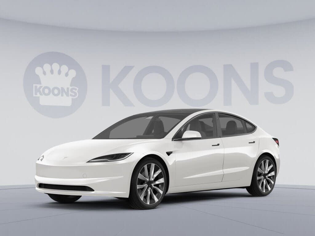2024 TESLA Model 3