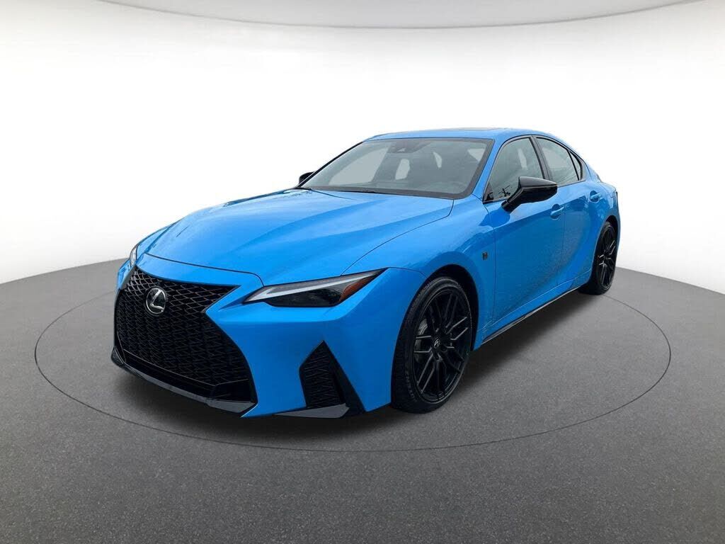 2024 LEXUS IS