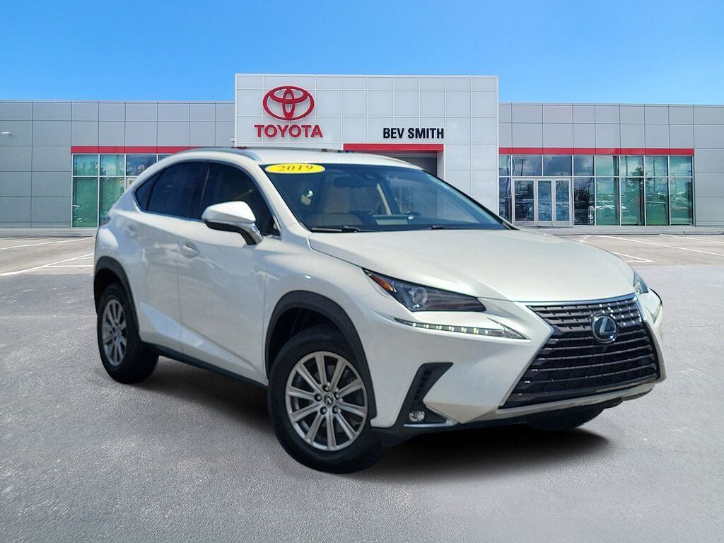 2019 LEXUS NX