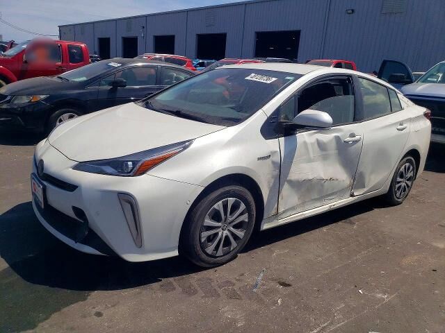 2019 TOYOTA PRIUS