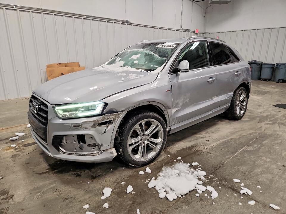 2016 AUDI Q3