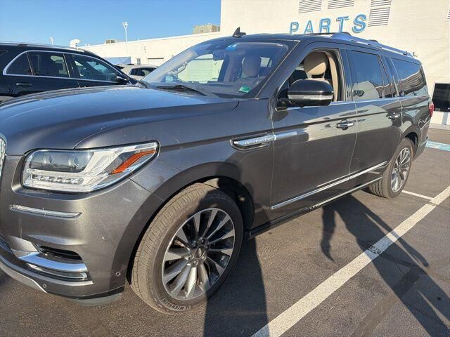 2018 LINCOLN Navigator L