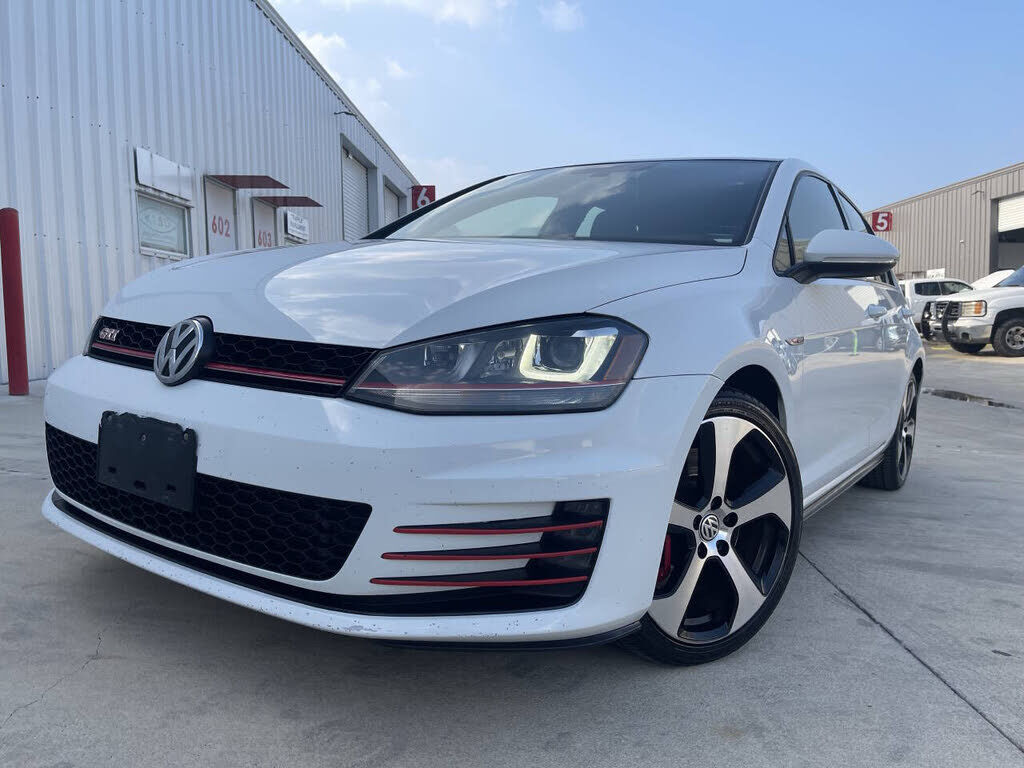 2017 VOLKSWAGEN Golf GTI