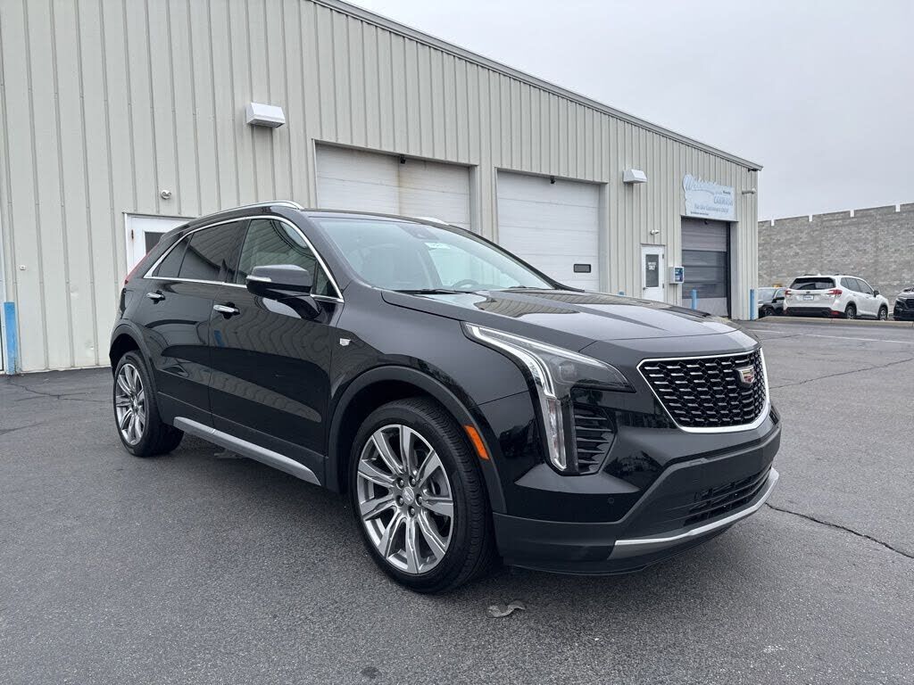 2023 CADILLAC XT4