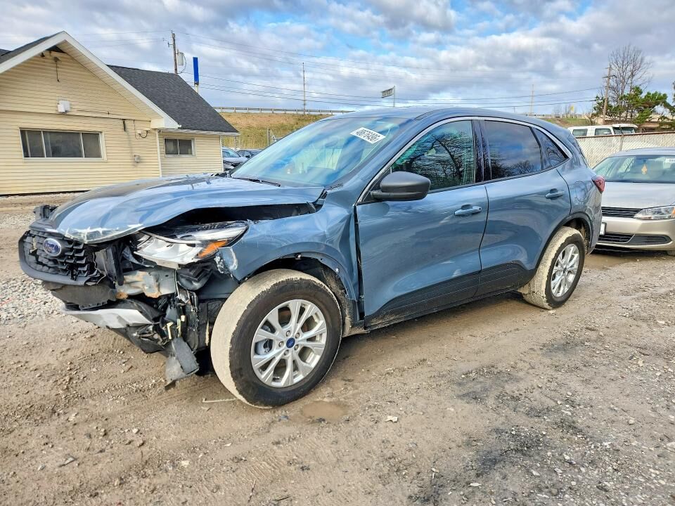 2023 FORD Escape