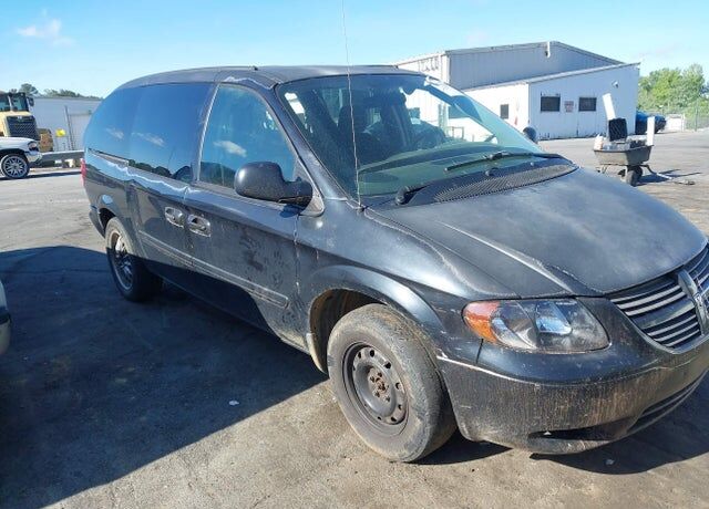 2005 DODGE Caravan