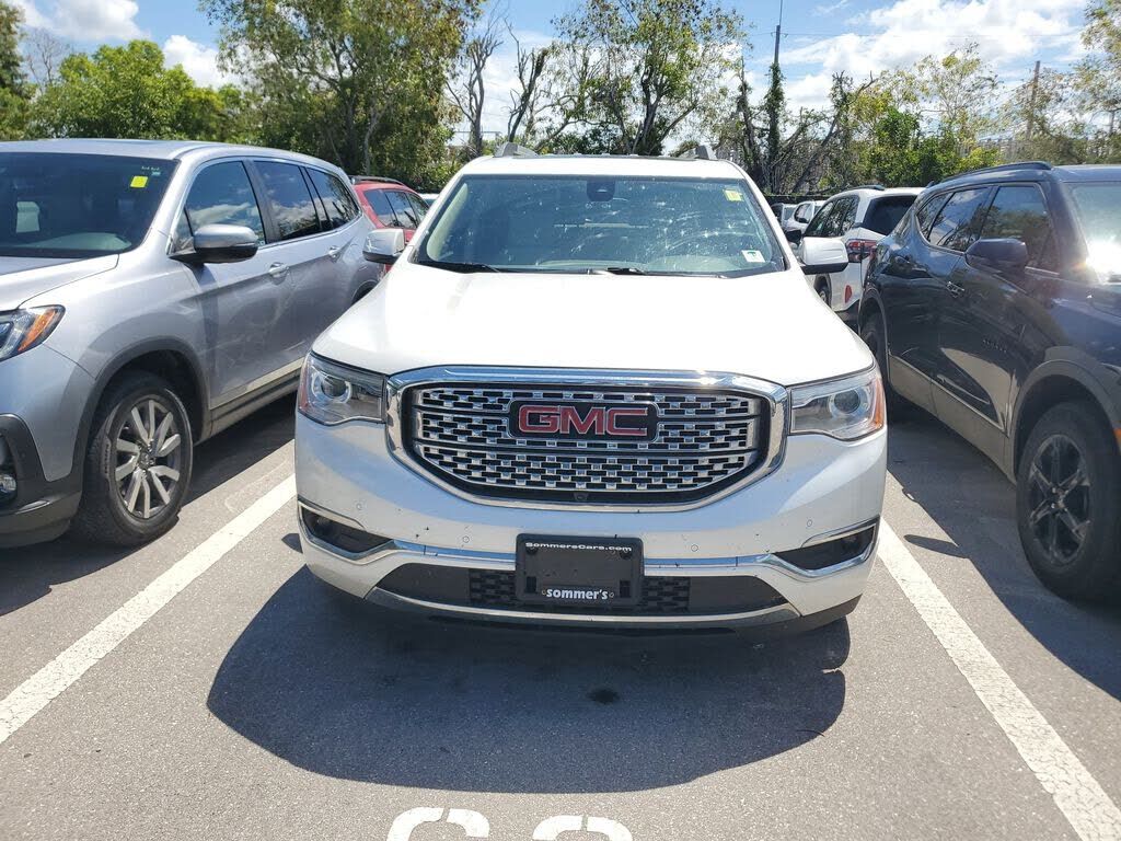 2017 GMC Acadia