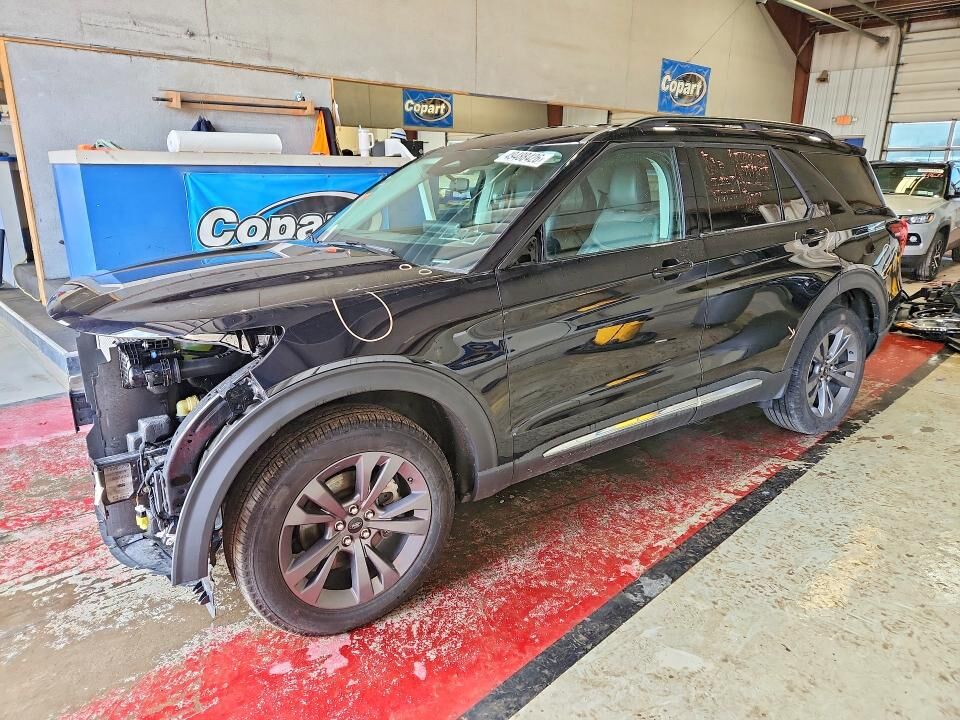 2025 FORD Explorer