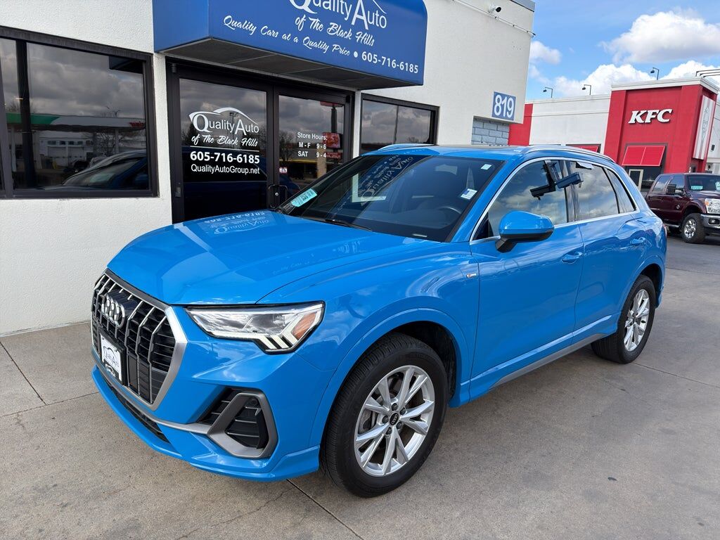 2023 Audi Q3