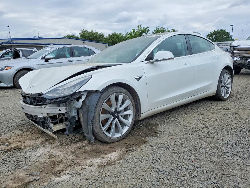 2020 TESLA Model 3
