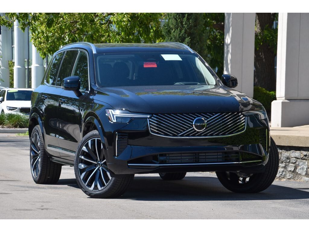 2026 VOLVO XC90