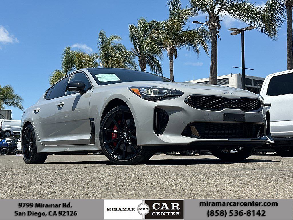 2022 KIA Stinger