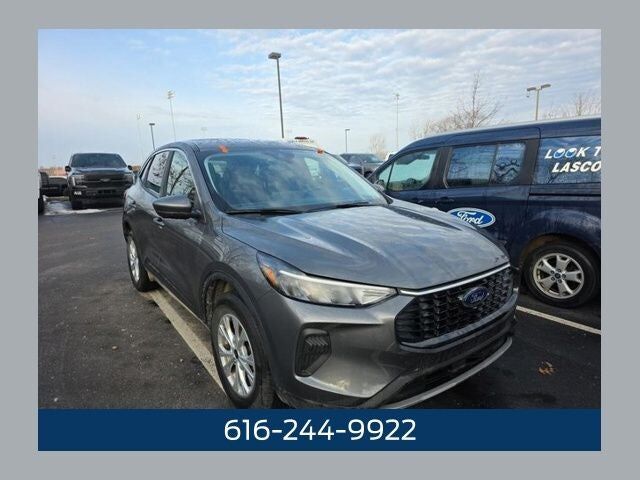 2023 FORD Escape