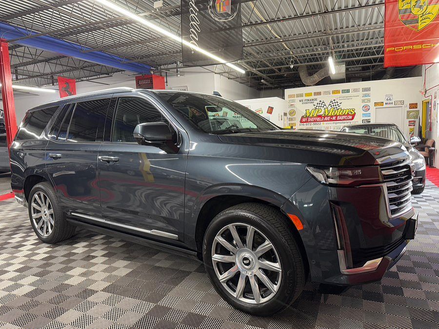 2021 CADILLAC Escalade