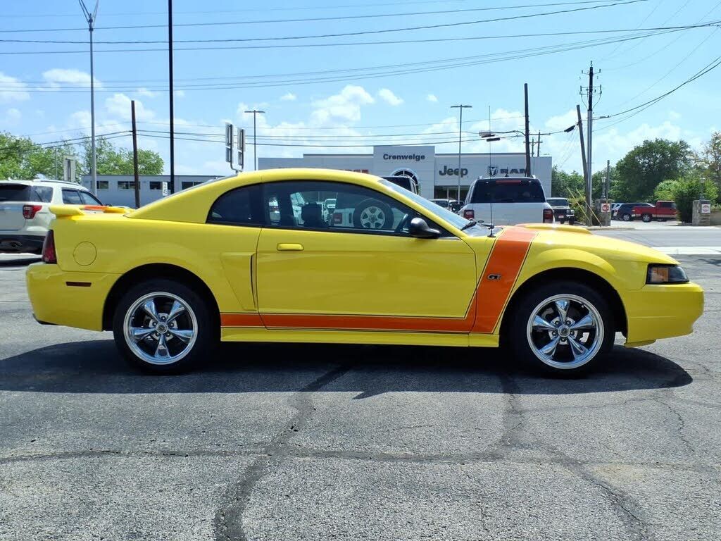 2001 FORD Mustang