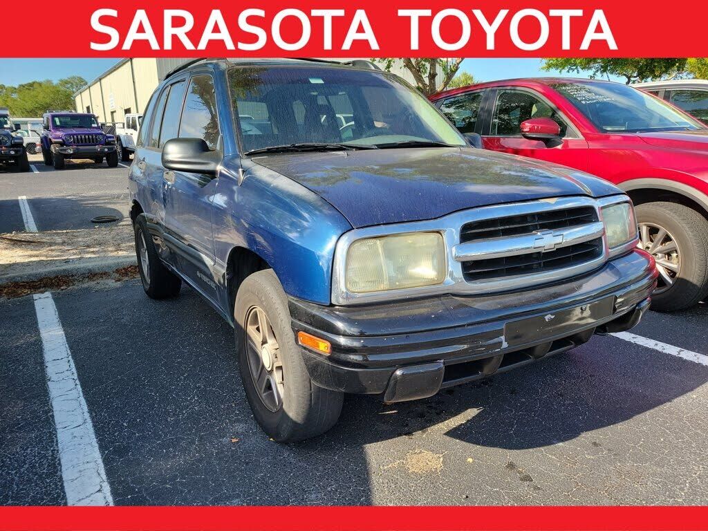 2003 CHEVROLET Tracker