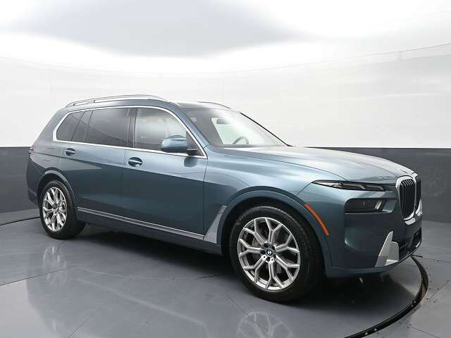 2025 BMW X7