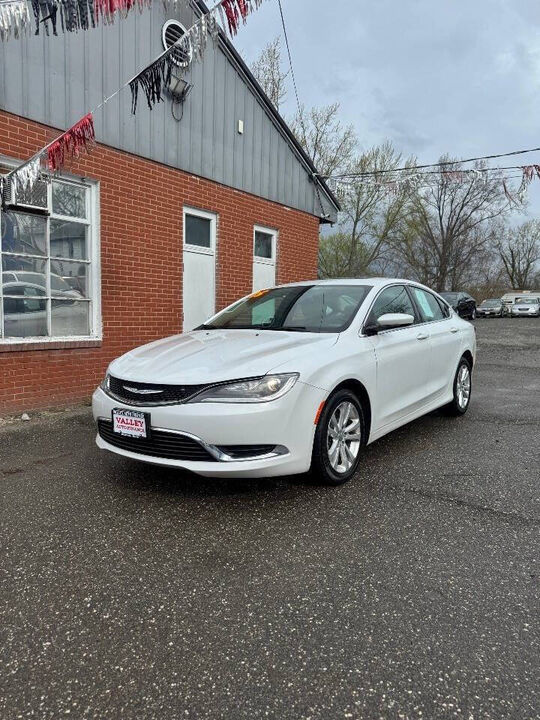2015 CHRYSLER 200